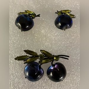 VTG.marked Austria rhinestone forbidden fruit brooch and clip on earrings set.